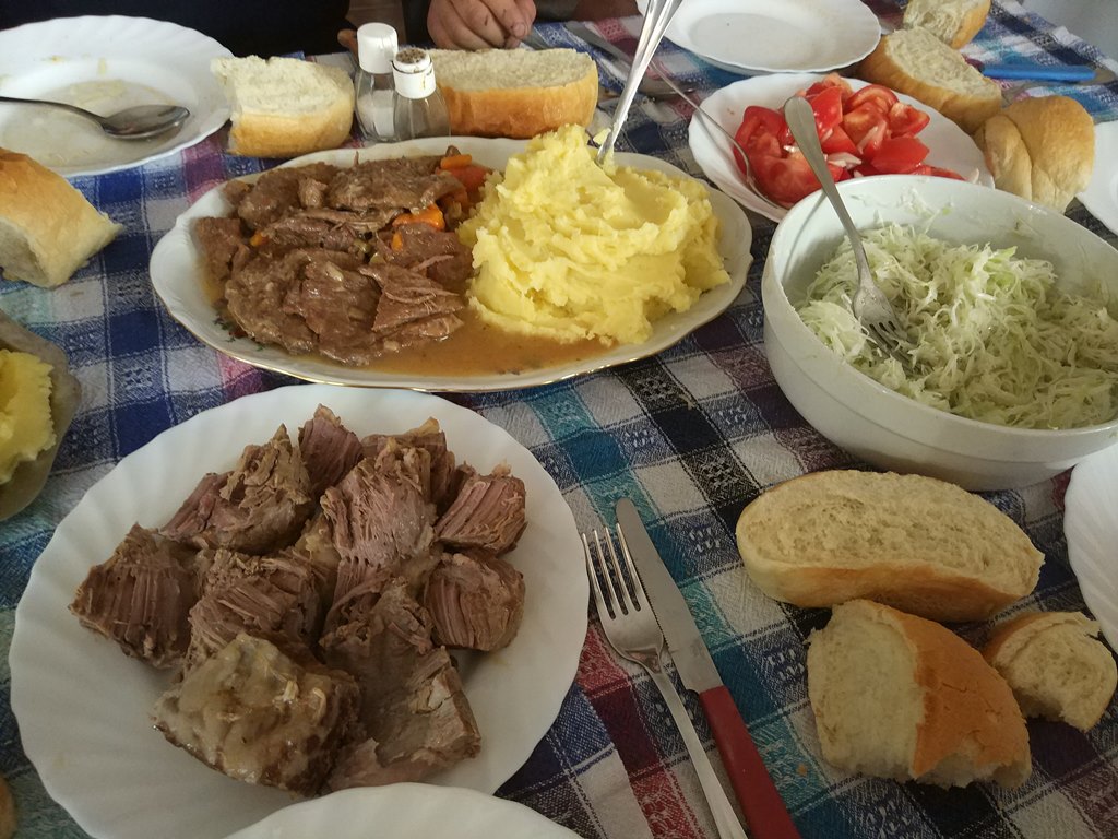еда в Черногории, национальная кухня