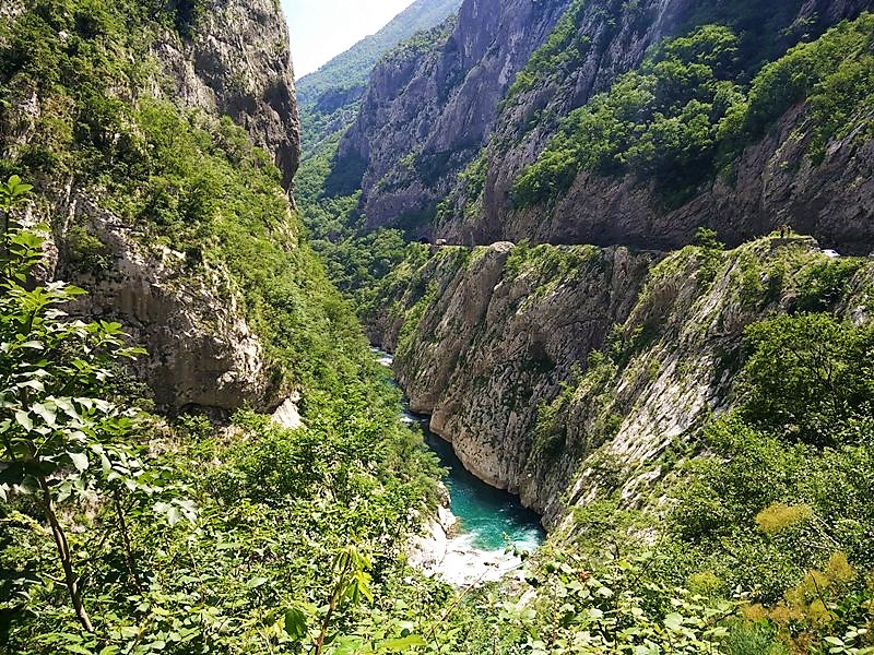 каньон Морача в Черногории