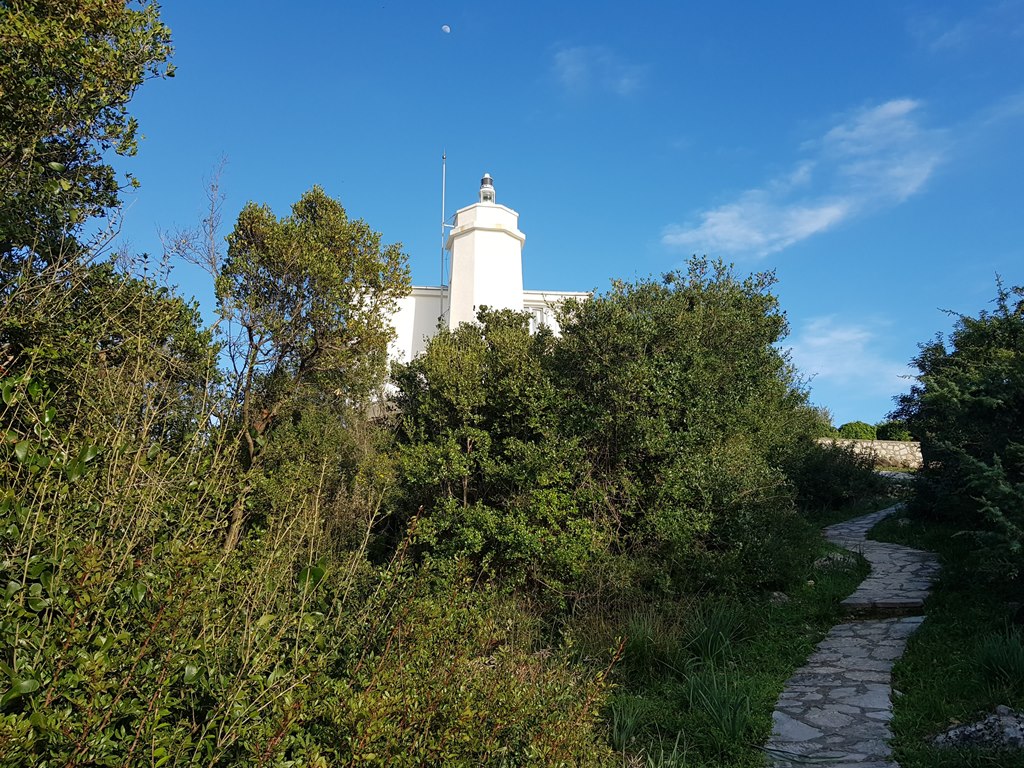 маяки Черногории