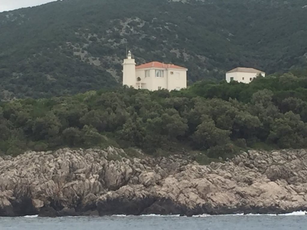 маяк Мендра черногория