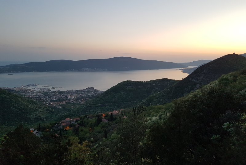 Бока Которская бухта Черногория