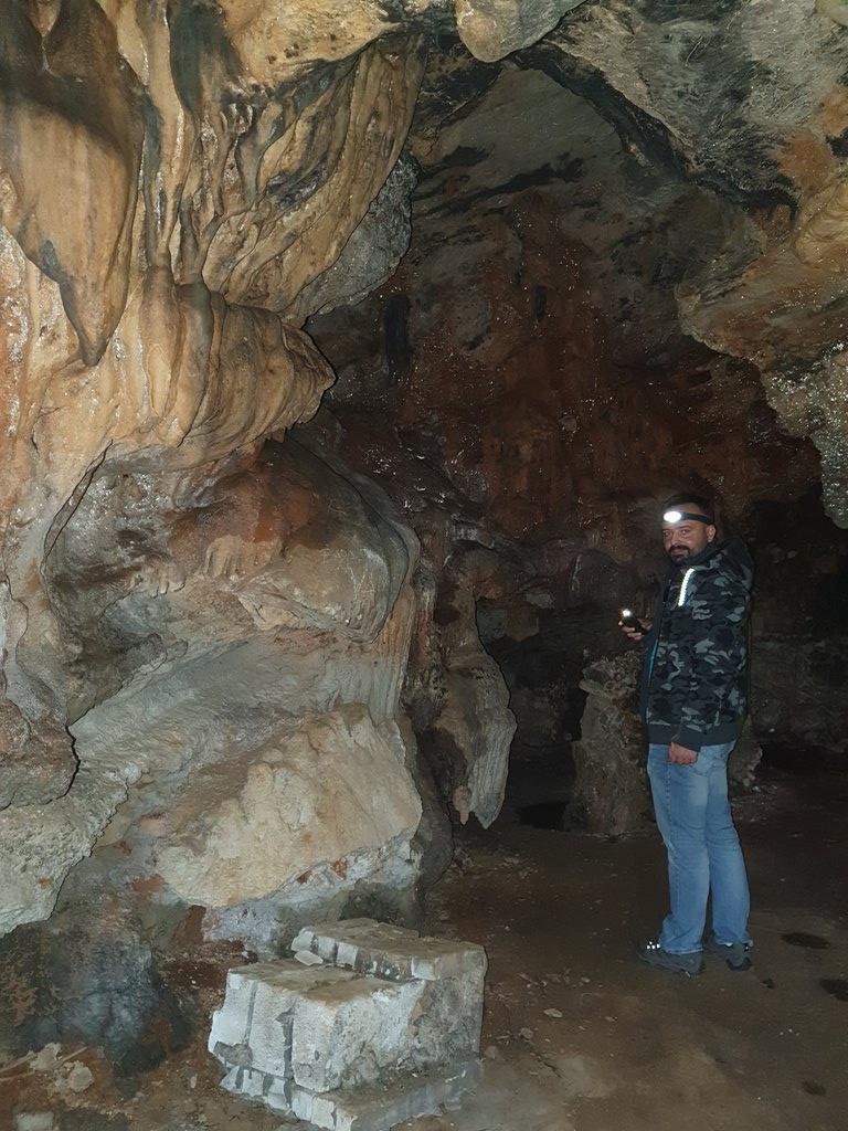 пещера в Черногории