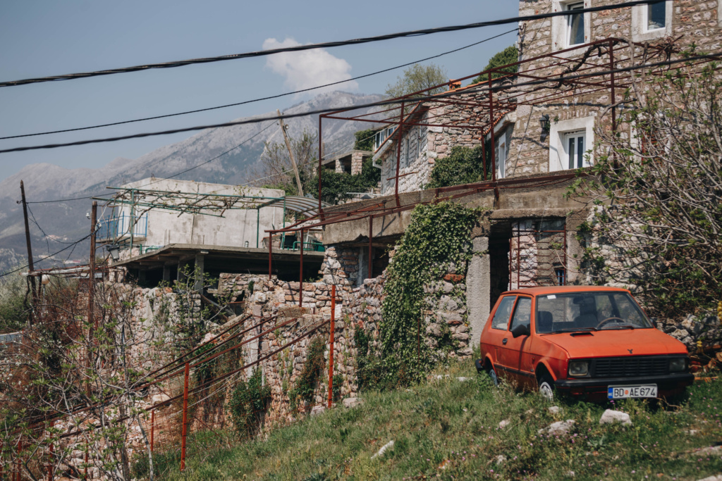 деревня в Черногории