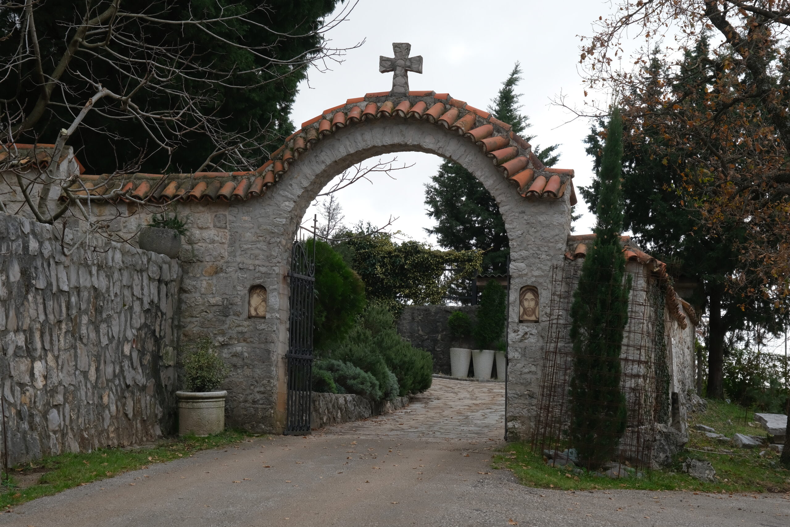 монастырь Дулево