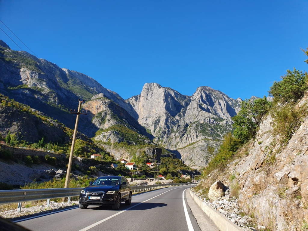 дорога через Албанию в горы проклетие