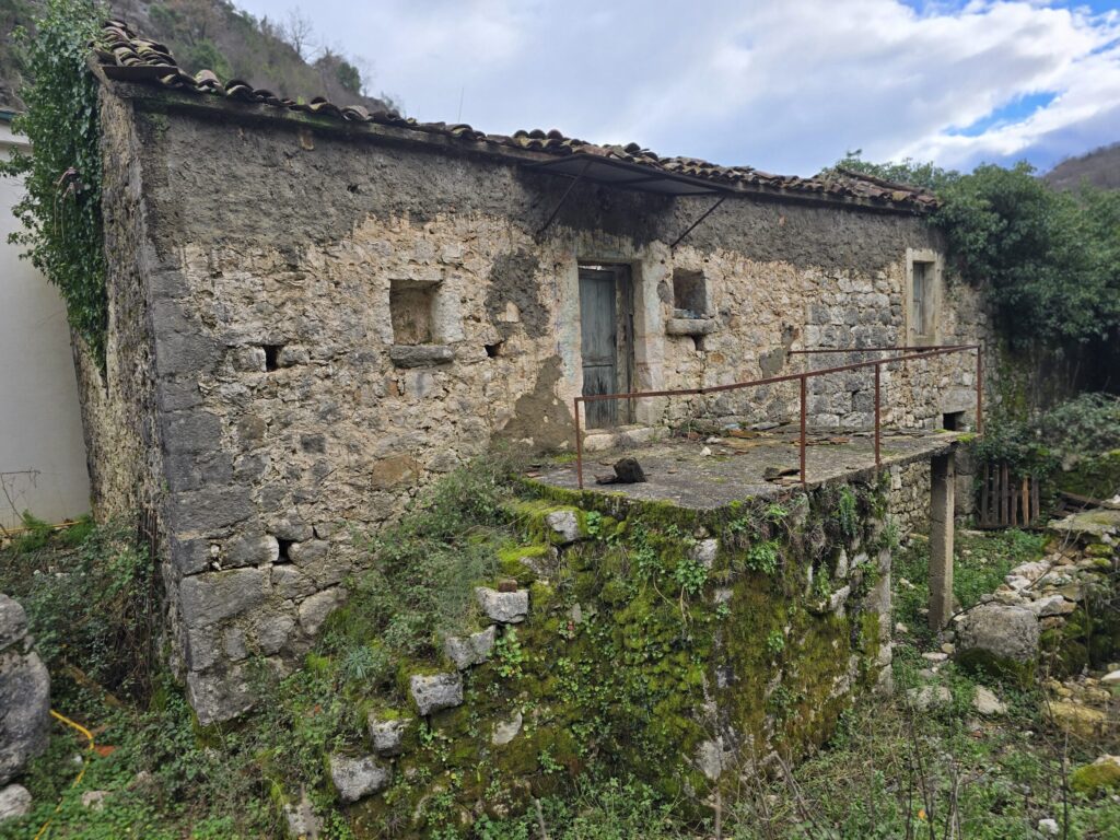 Скадарское что посмотреть Поселяни фото