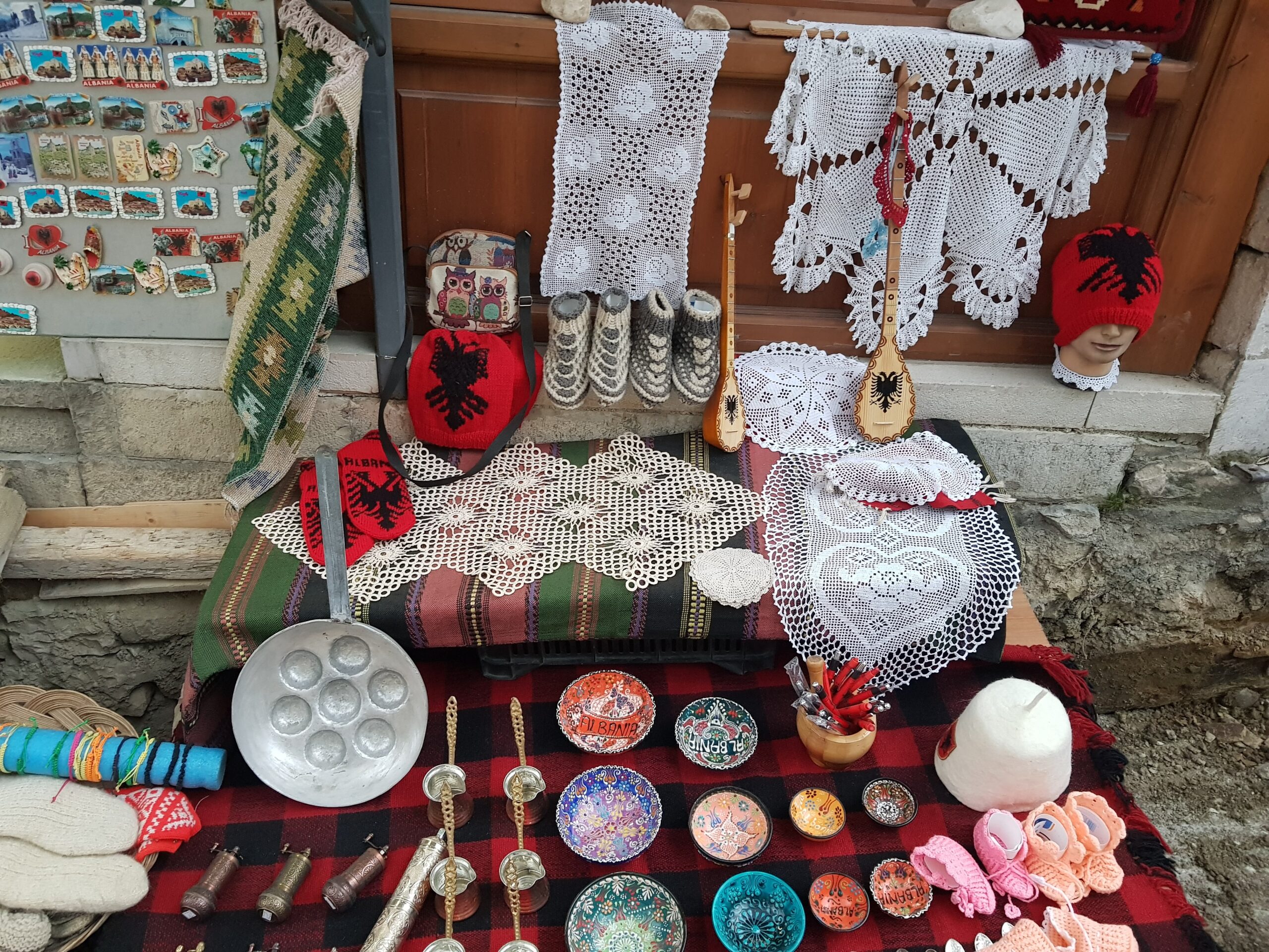 что привезти из албании сувениы фото
